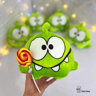 عروسک پولیشی اوم نوم عروسک اوم نوم