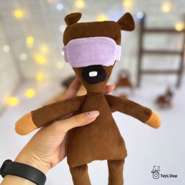 خرس مستربین با چشم بند