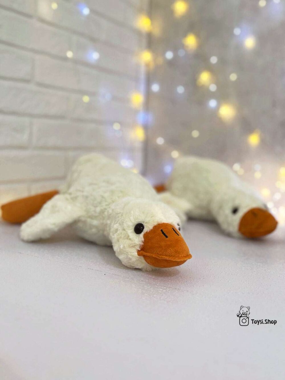 عروسک غاز خوابیده