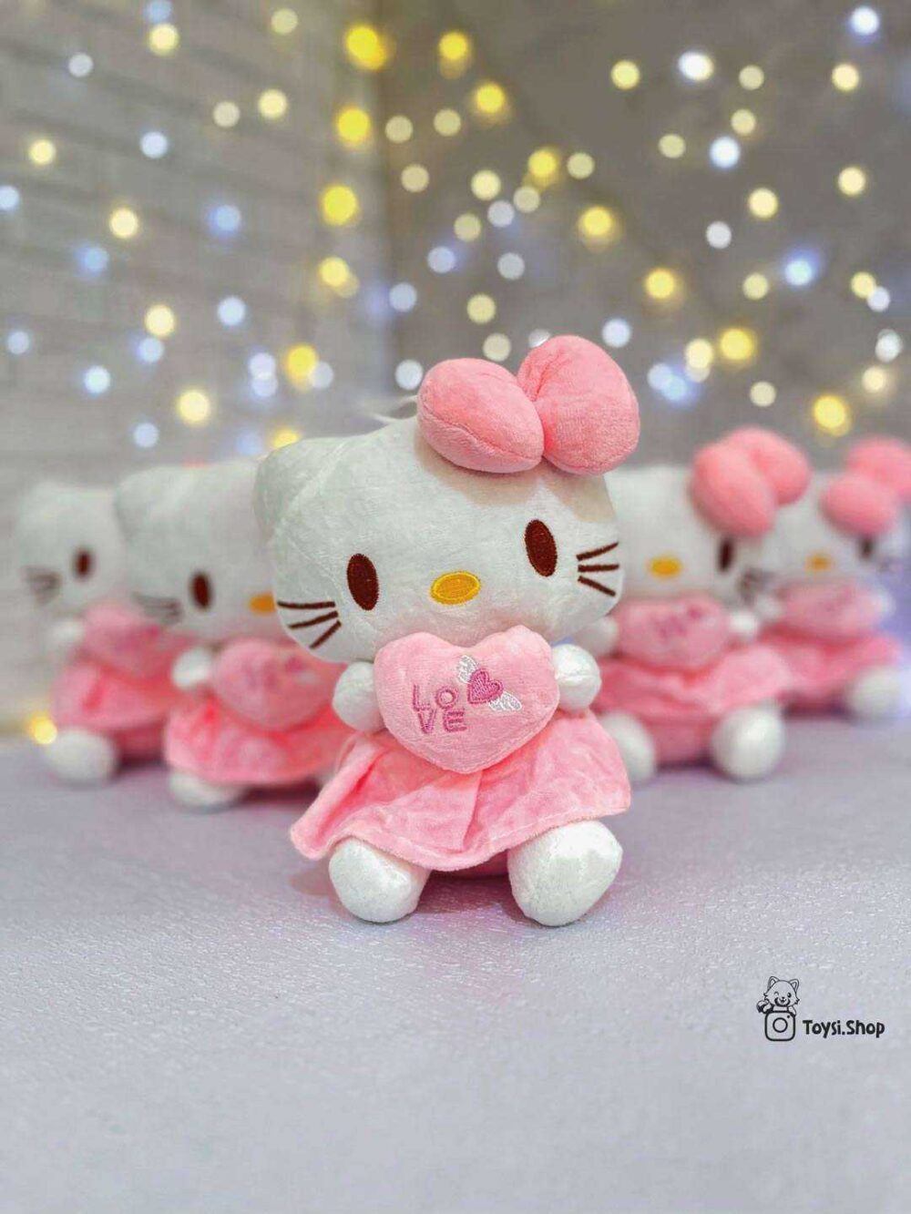 عروسک کیتی خارجی