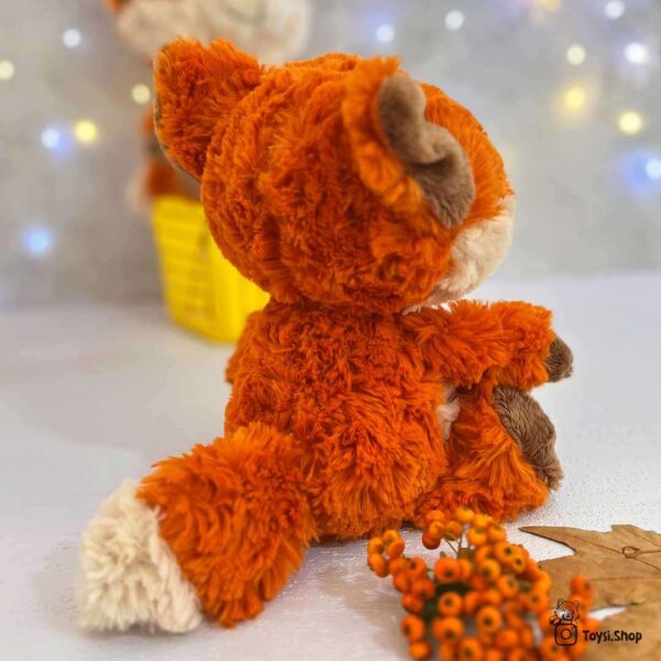 عروسک روباه قرمز در دختر کفشدوزکی