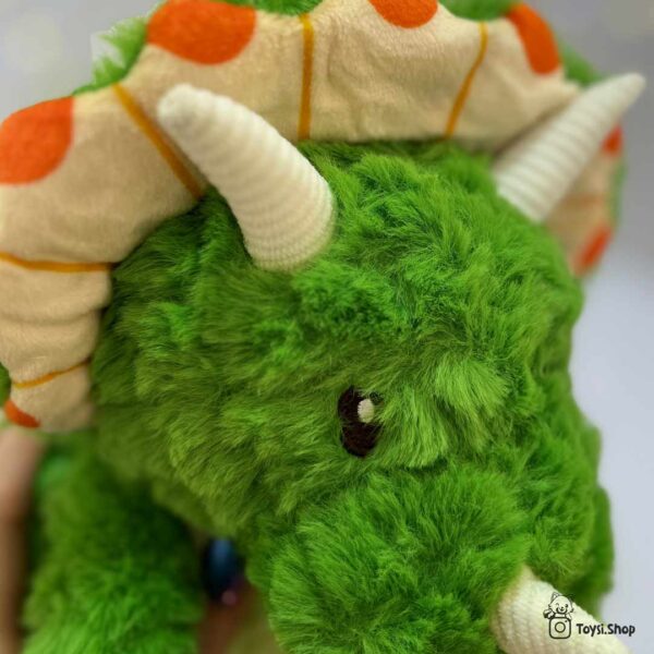 عروسک اژدهای بزرگ