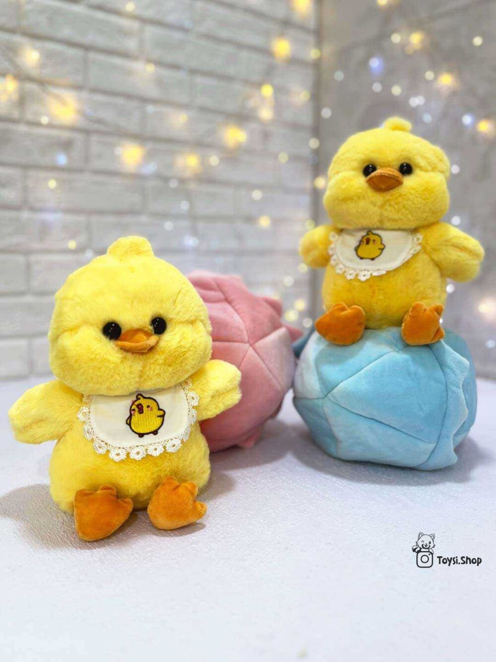 عروسک جوجه داخل کیف