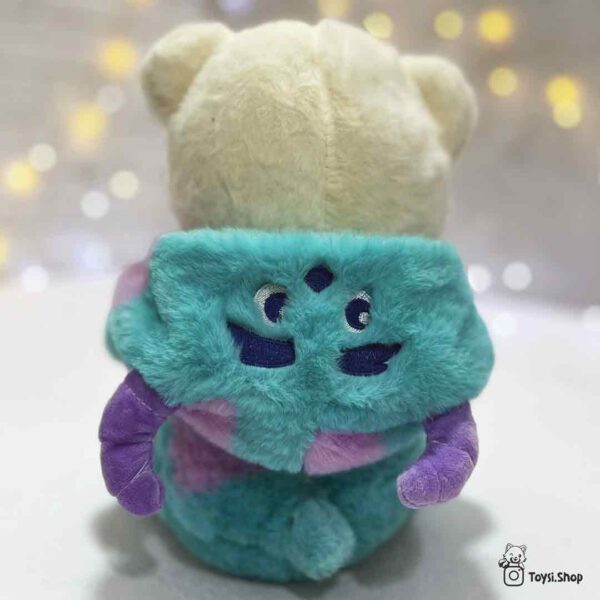 عروسکی که لباس سالیوان داره