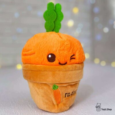 عروسک هویج گلدانی