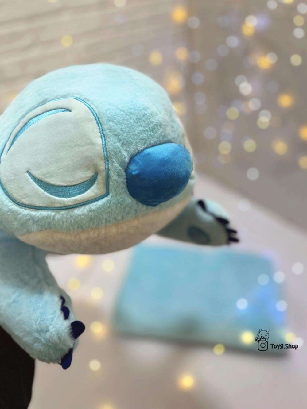 عروسک بالشتی پتودار استیچ عروسک استیچ خوابیده با بالشت و پتو