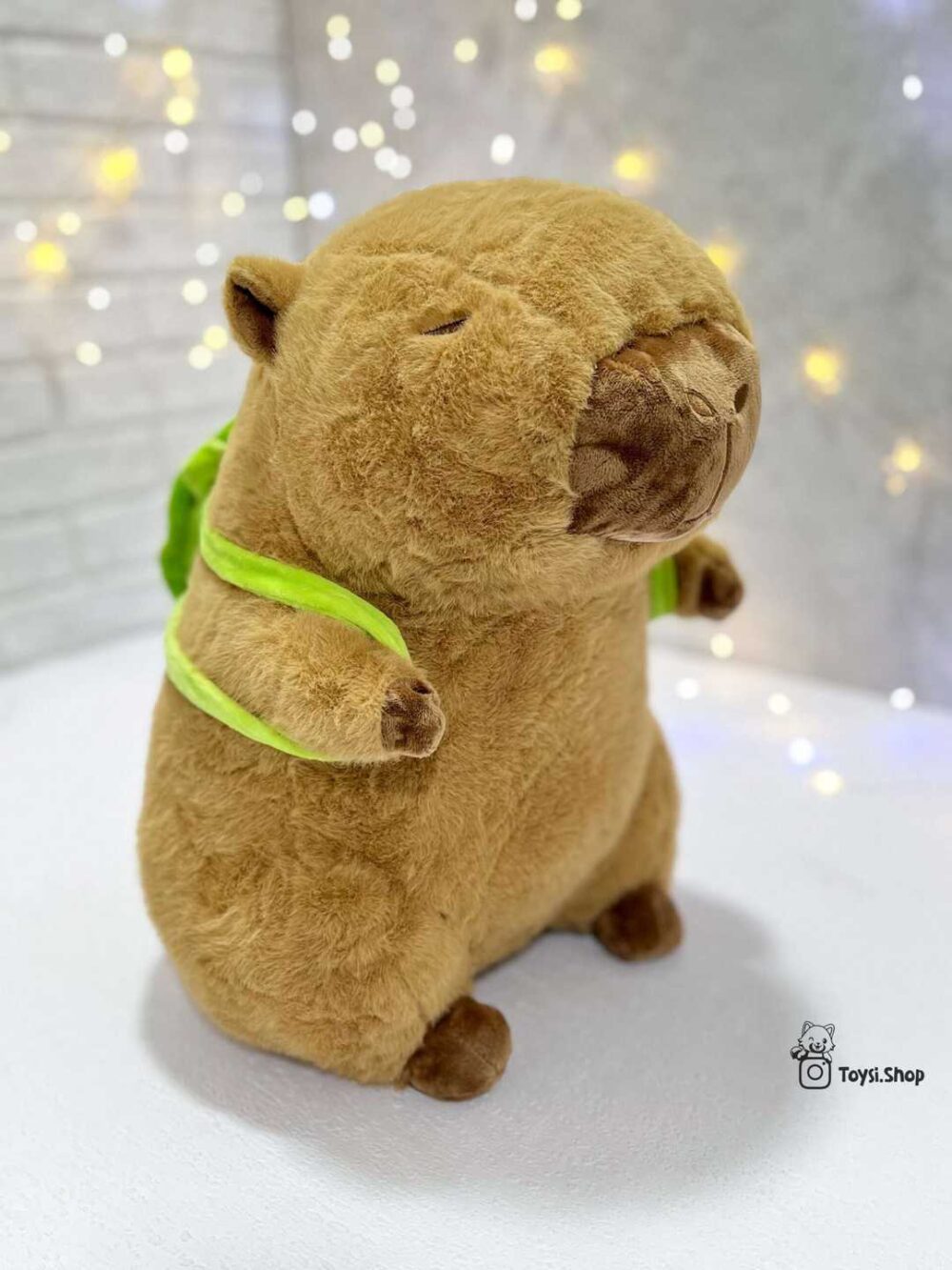 عروسک capybara کوله لاک پشتی