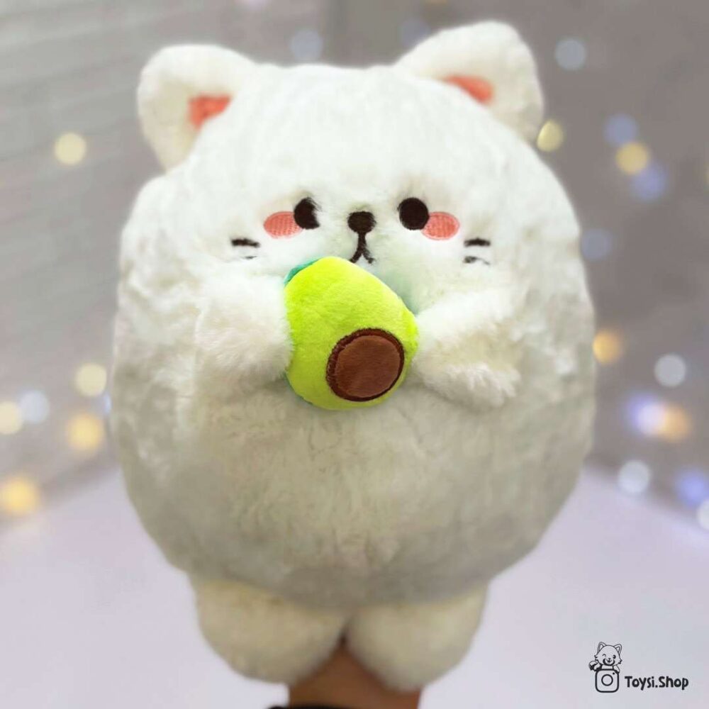 عروسک گربه آووکادو به دست عروسک پیشی آووکادو