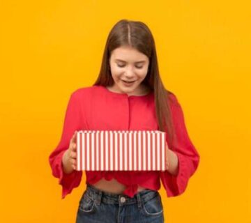 کادو برای دوست دختر