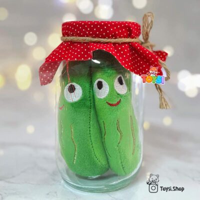 عروسک خیار شور