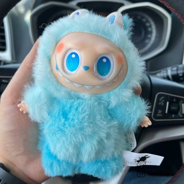 عروسک لبوبو آبی