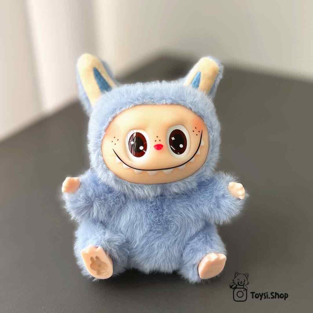 عروسک لبوبو نشسته عروسک لبوبو نشسته ( لابوبو )