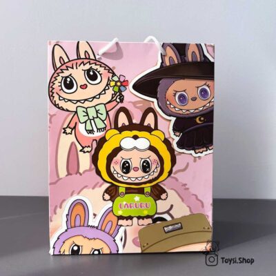 پاکت هدیه طرح لبوبو (مناسب عروسک زیر ۲۰ سانت)